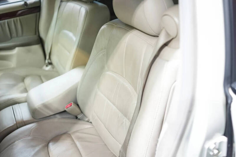 2003 Cadillac DeVille DHS