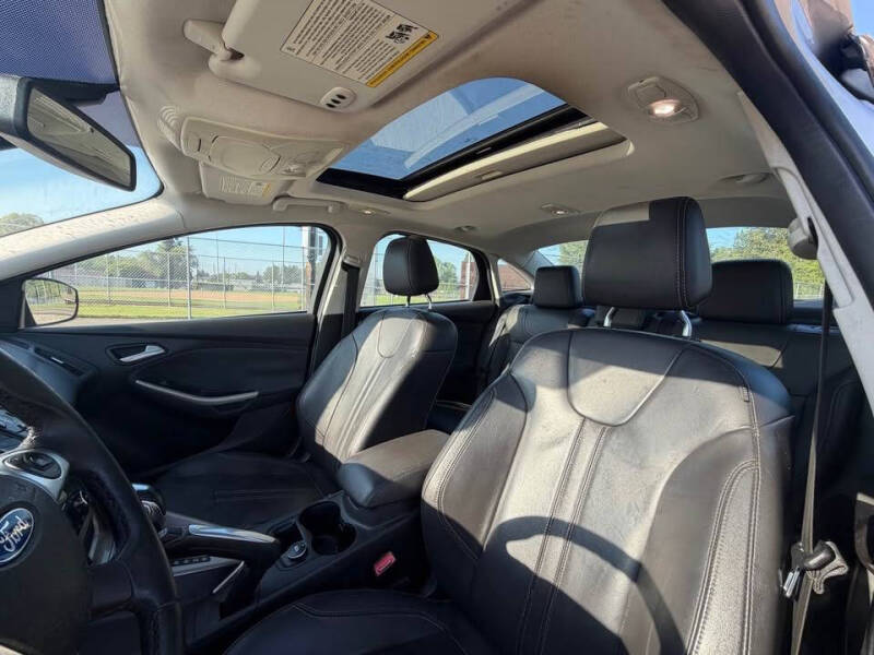 2012 Ford Focus SEL