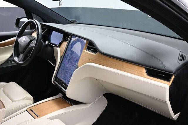 2021 Tesla Model X Long Range Plus