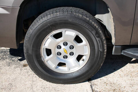 2012 Chevrolet Suburban LS