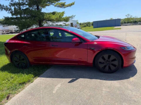 2025 Tesla Model 3 Long Range