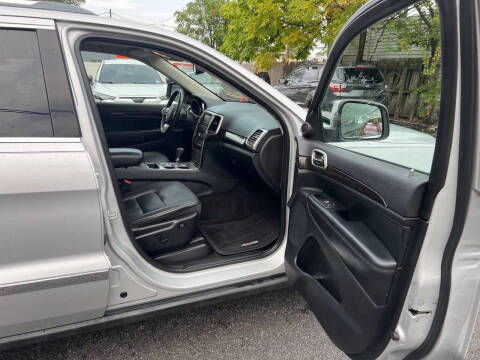 2012 Jeep Grand Cherokee Altitude