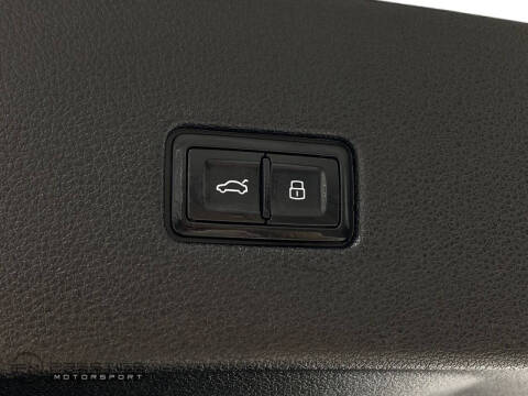 2019 Audi Q8 quattro Prestige 55 TFSI