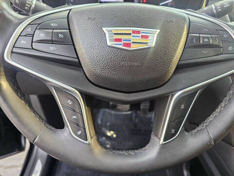 2017 Cadillac XT5 Premium Luxury