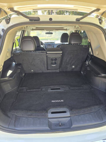 2016 Nissan Rogue SL