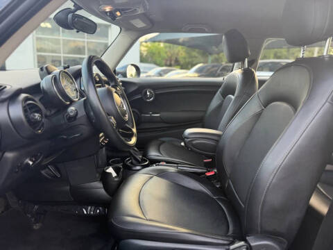 2018 MINI Hardtop 2 Door