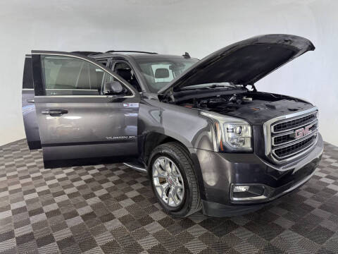 2017 GMC Yukon XL SLT