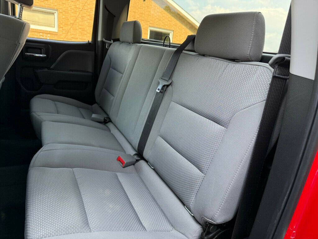 2019 Chevrolet Silverado 1500 LD 34