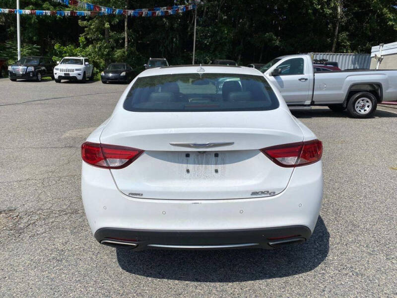 2015 Chrysler 200 C