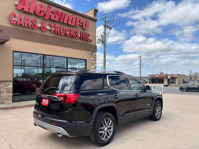 2017 GMC Acadia SLT-1