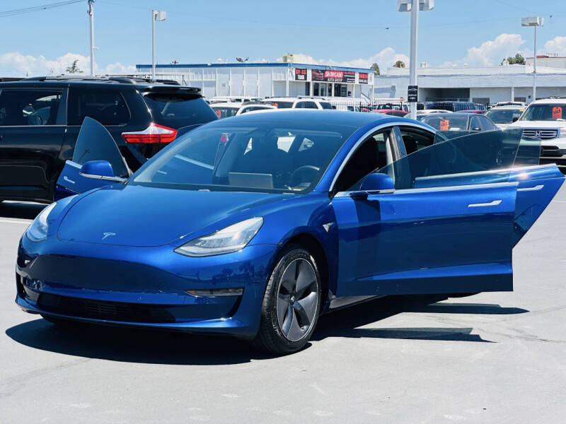 2020 Tesla Model 3 Standard Range Plus