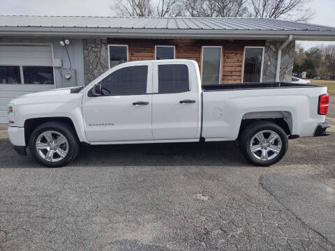 2018 Chevrolet Silverado 1500 Custom