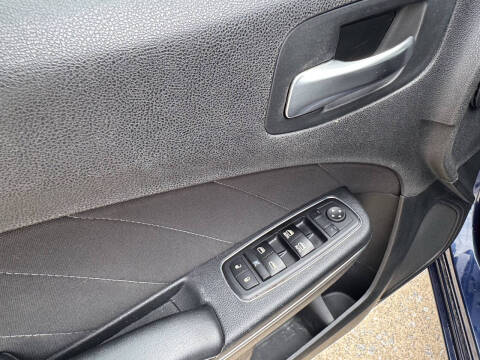 2016 Dodge Charger SXT