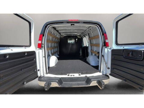 2024 Chevrolet Express 2500