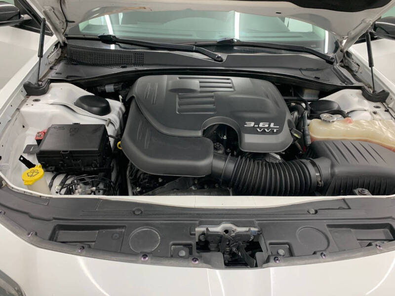 2019 Chrysler 300 Touring