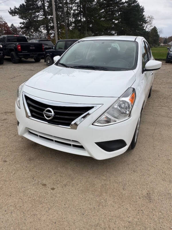 2018 Nissan Versa SV