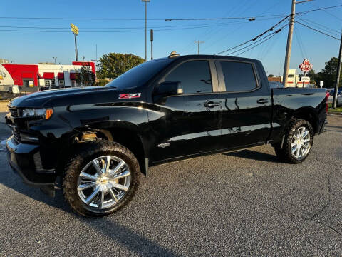 2020 Chevrolet Silverado 1500 for sale at Modern Automotive in Spartanburg SC