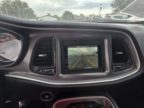 2022 Dodge Challenger SXT