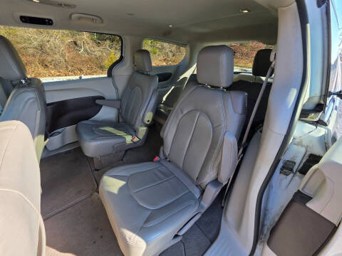 2017 Chrysler Pacifica Touring
