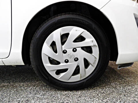 2016 Toyota Prius c Four