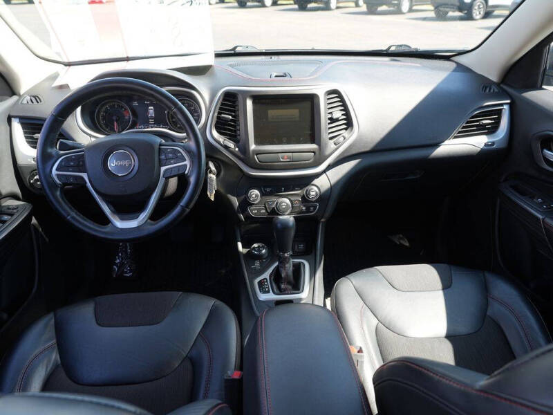 2016 Jeep Cherokee Trailhawk