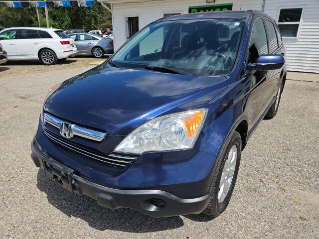 2007 Honda CR-V for sale at DANGO AUTO SALES in HOWARD CITY, MI