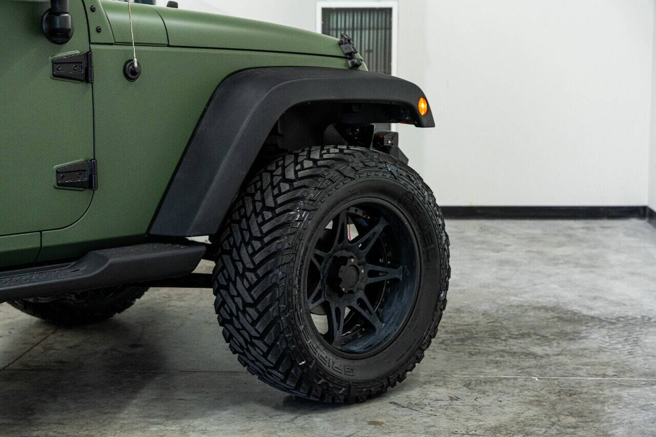 2013 JEEP Wrangler SUV / Crossover - $24,999