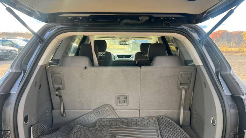 2016 Chevrolet Traverse LS