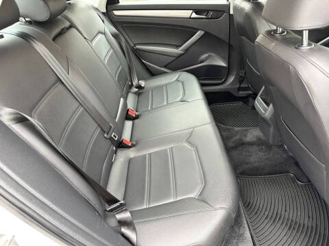 2015 Volkswagen Passat