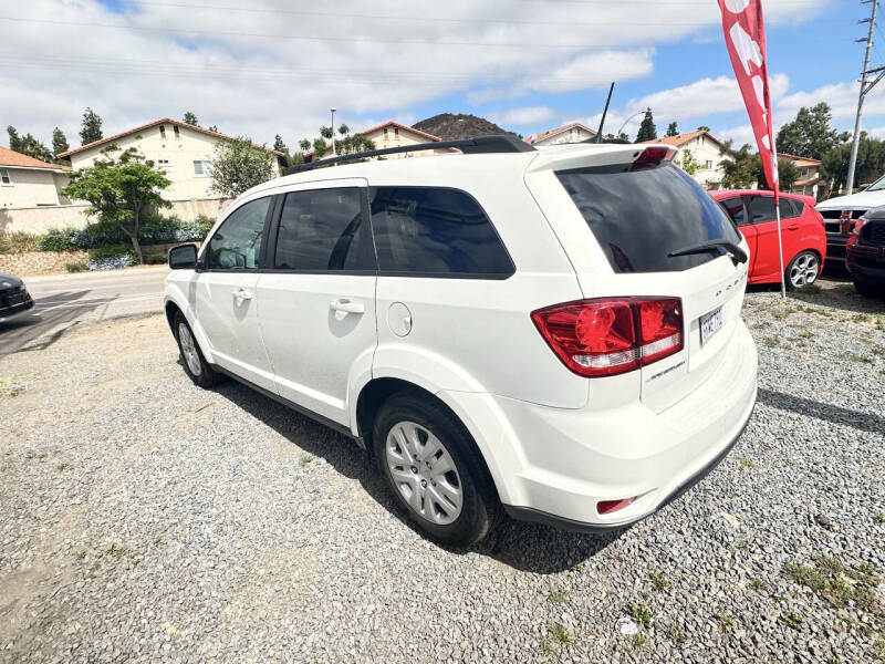 2019 Dodge Journey SE