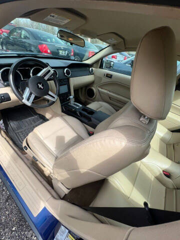 2006 Ford Mustang V6 Standard