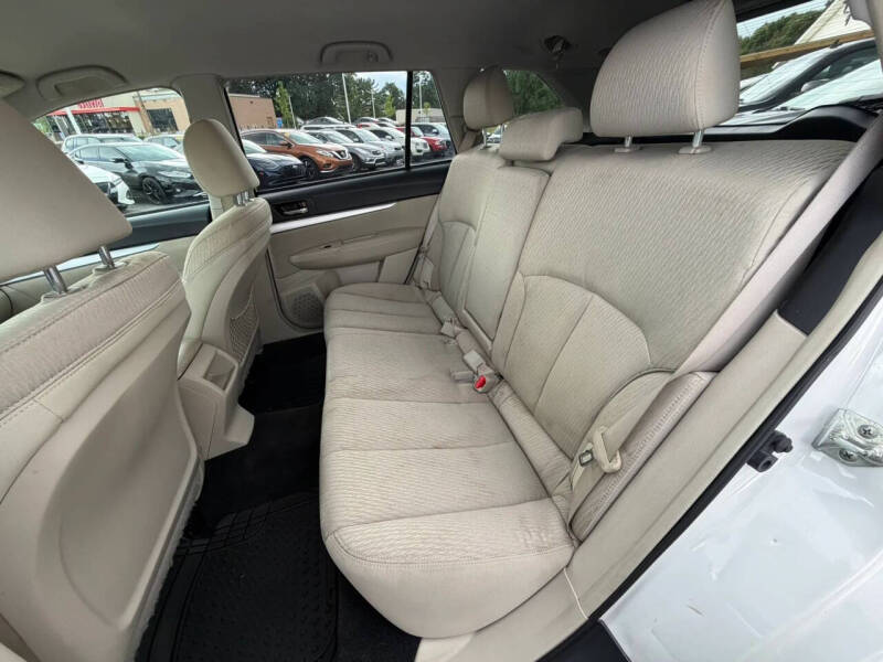 2011 Subaru Outback 2.5i Premium
