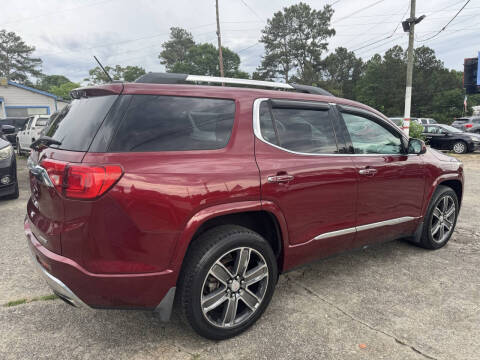 2017 GMC Acadia Denali