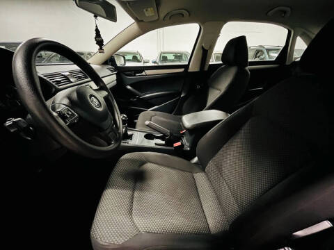 2013 Volkswagen Passat