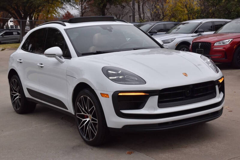 2023 Porsche Macan S