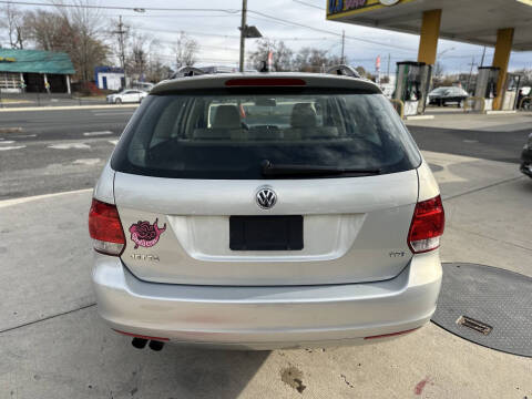 2010 Volkswagen Jetta SportWagen TDI