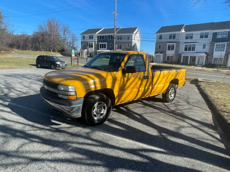 2001 Chevrolet Silverado 1500 for sale at Bob's Motors in Washington DC