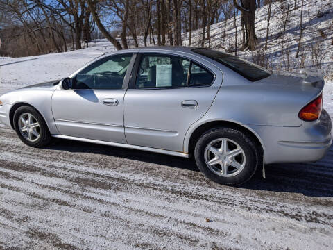 2002 Oldsmobile Alero for sale at Car Dude in Madison Lake MN