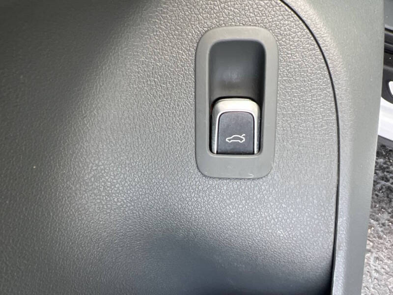 2014 Audi Q5 2.0T quattro Premium Plus