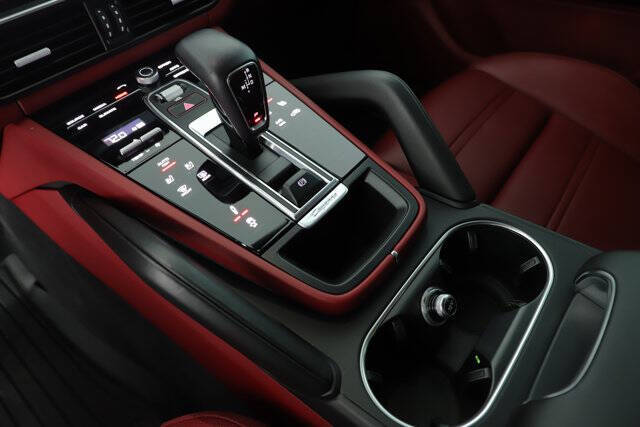 2021 Porsche Cayenne Coupe