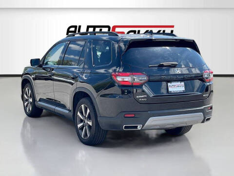 2025 Honda Pilot Touring