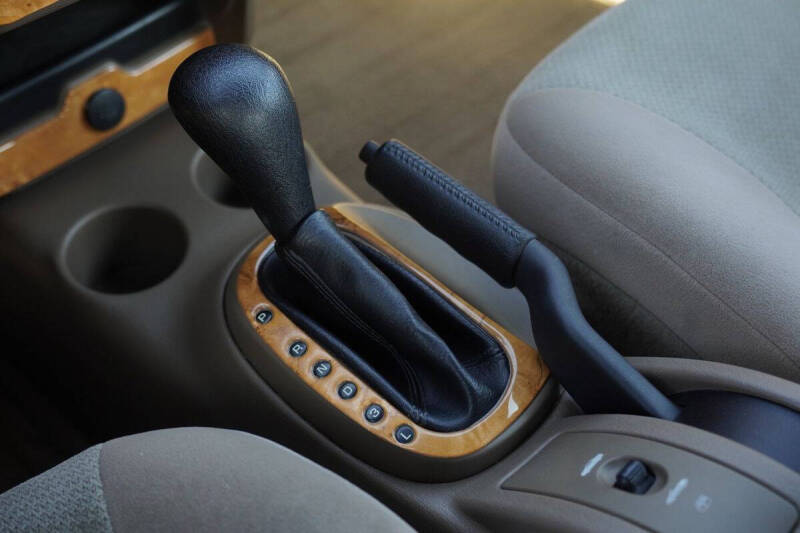 2004 Chrysler Sebring