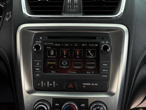 2013 GMC Acadia SLE-2