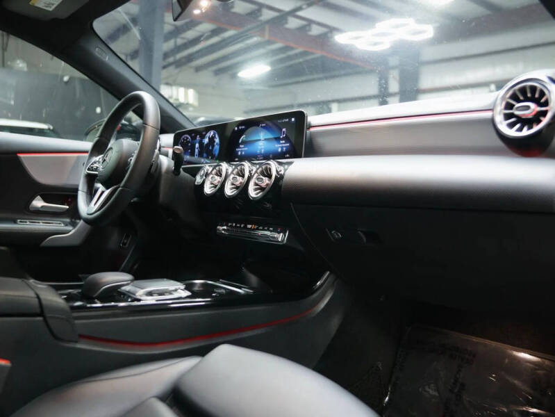 2020 Mercedes-Benz A-Class A 220