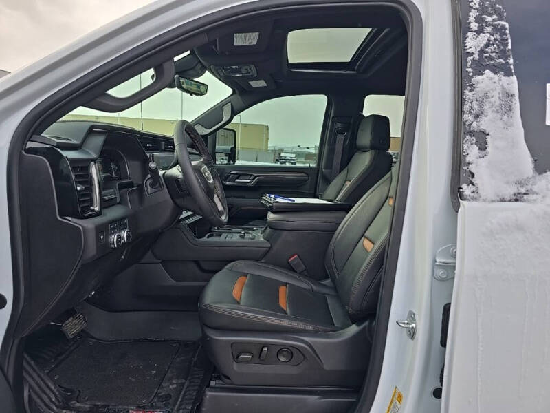 2025 GMC Sierra 2500HD