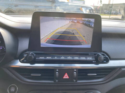 2020 Kia Forte GT Line