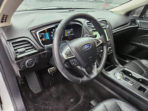 2017 Ford Fusion Titanium