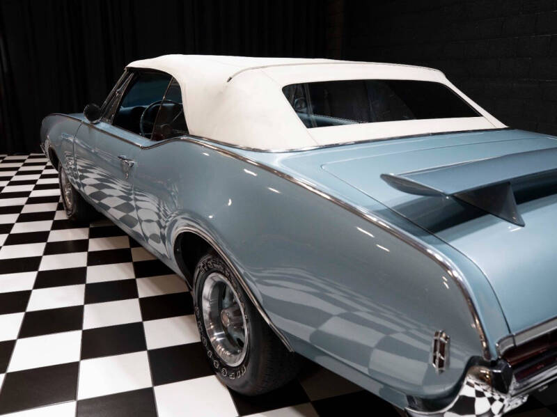 1968 Oldsmobile Cutlass