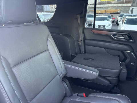 2025 GMC Yukon XL Denali