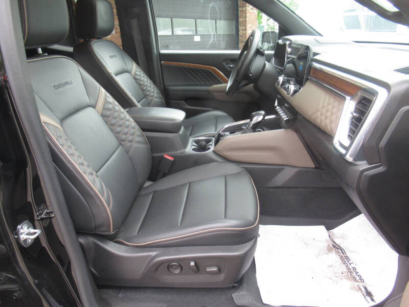 2023 GMC Canyon Denali